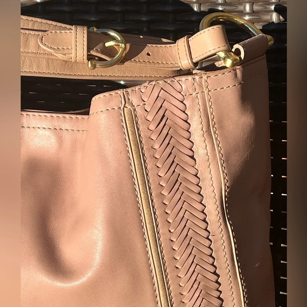 EUC Brahmin Southcoast Eva Hobo Knoxville Whipstitch Tassel Shoulder Bag